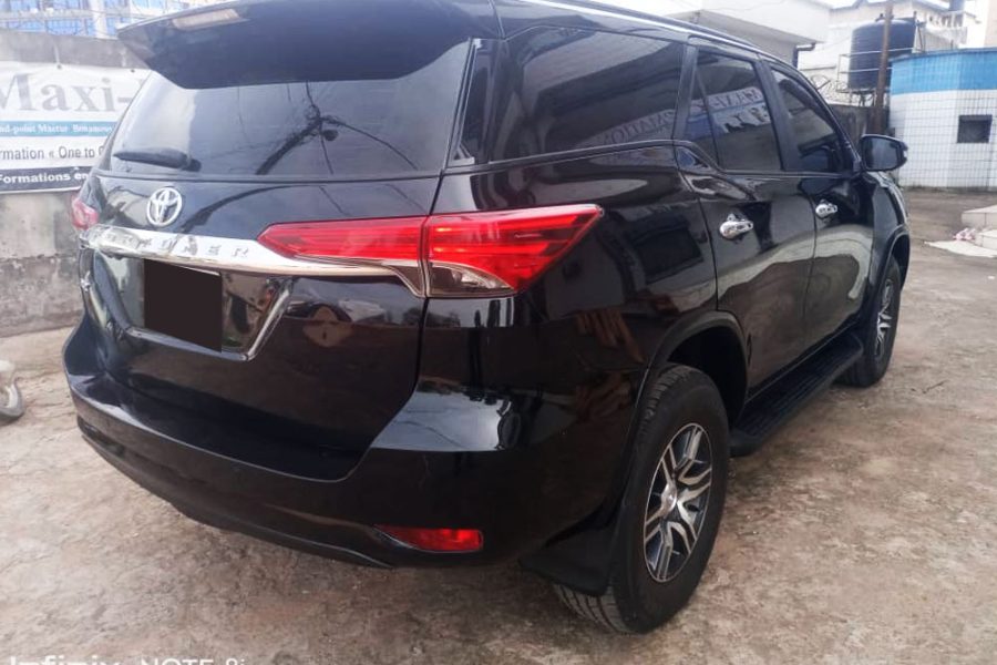 Location SUV Douala