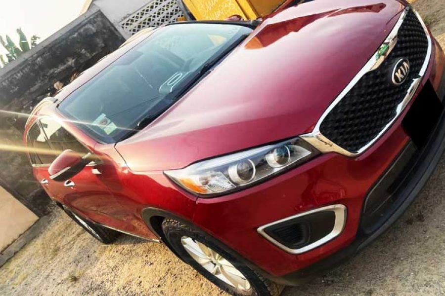 Location voiture KIA 2017 Douala