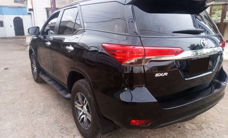 Location SUV Douala