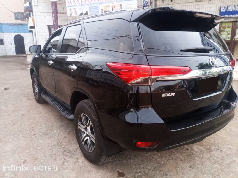 Location SUV Douala